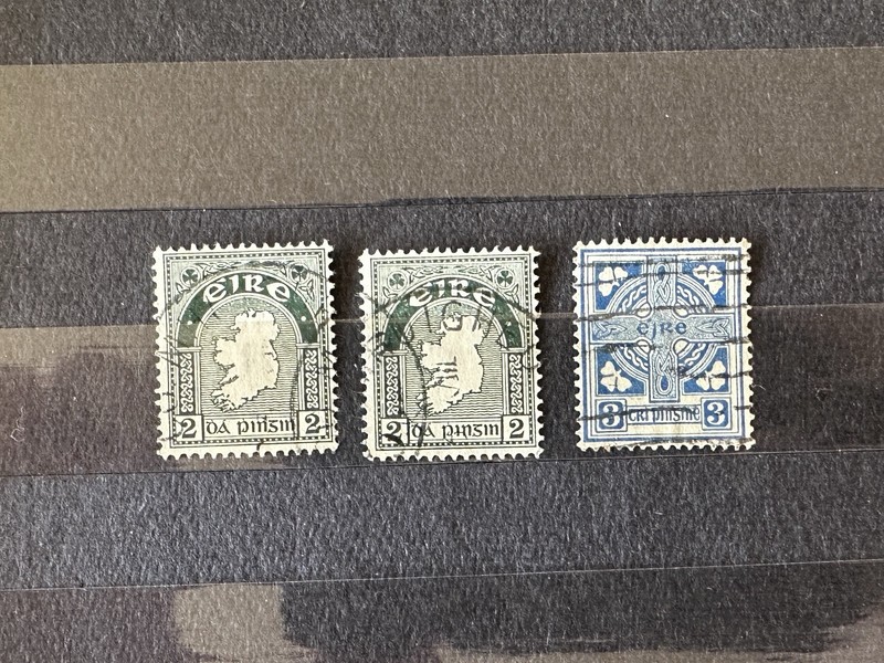 Lot of 3 Eire Used Ireland Postage Stamps - First Definitive Series 2d and 3d