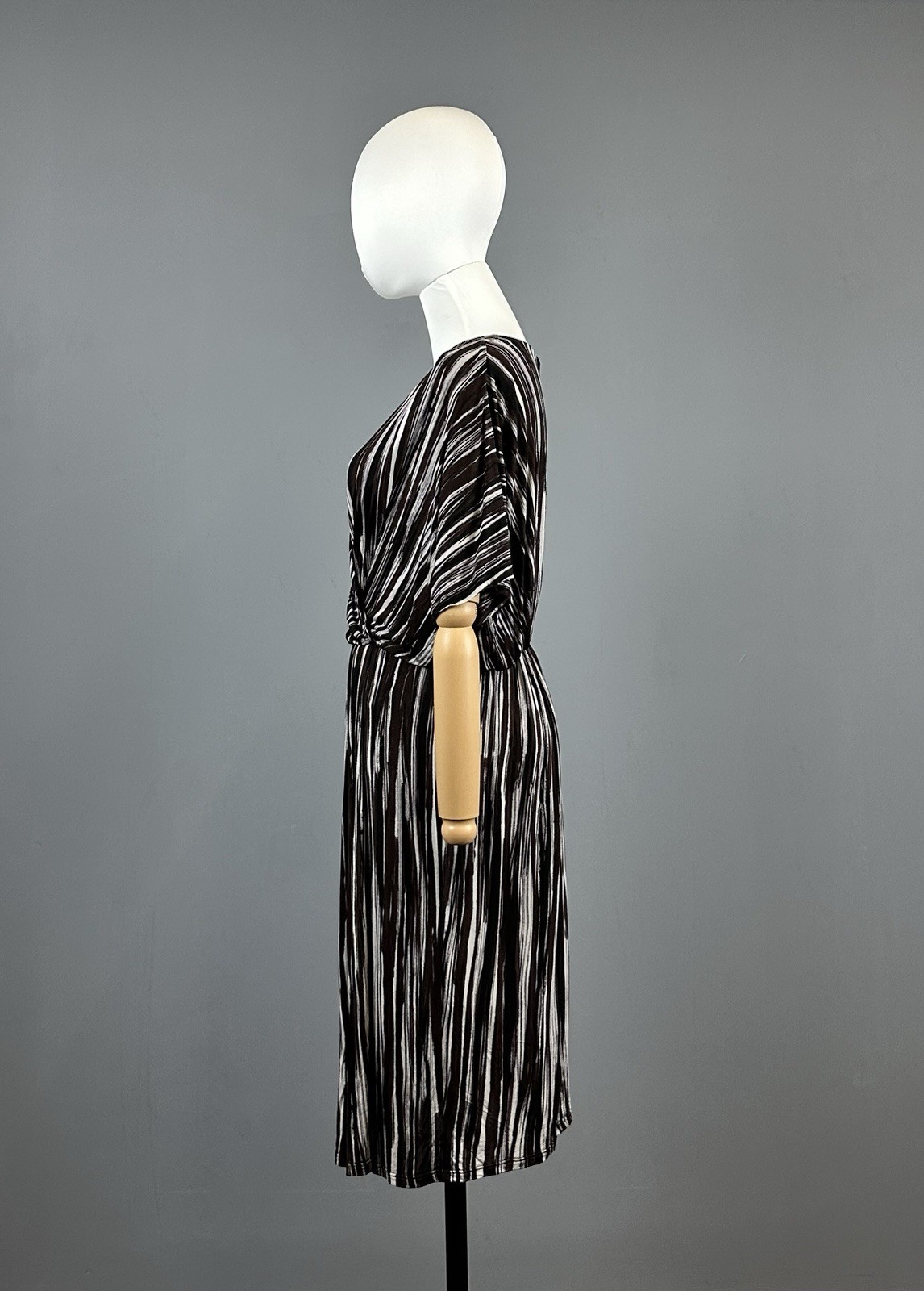 MAX MARA Brown Abstract Pattern Short Sleeve Stre… - image 4