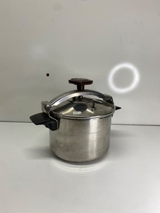 Absolument Panorama Noyer couvercle de cocotte minute seb 6l cassette Contaminé