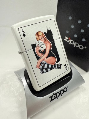 ORIGINAL Zippo Feuerzeug SEXY ACE OF SPADES PINUP weiß matt 2020 NEU IN BOX
