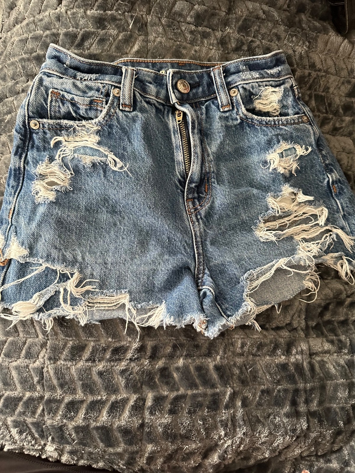 American Eagle Womens Shorts 0 Vintage Hi-Rise Festival Destroyed Denim Jean
