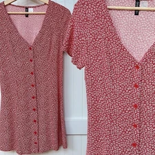Divided H&M Ditsy Floral Red White Tie Back Shift Dress Button Down Small