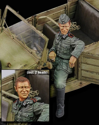 MW22 ROYAL MODEL 608 KUBELWAGEN DRIVER 'INCL. 2 HEADS' (1/35) FIGUR 2 KÖPFE