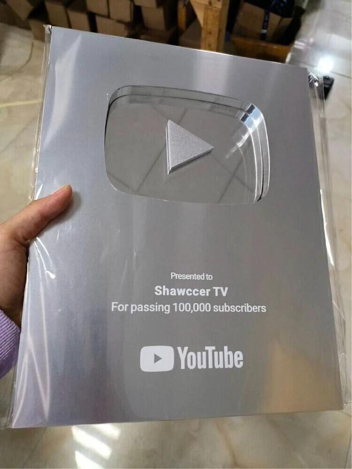 Botón de reproducción YouTube plata oro YouTube personalizado premio placa pared decoración Foto 2 de 4