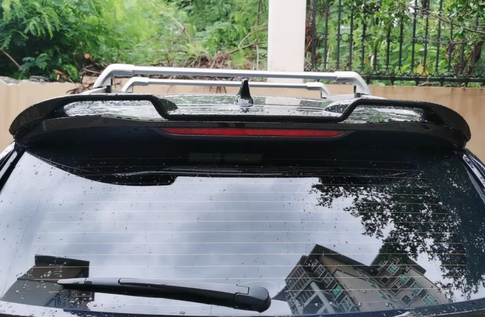 Alerón de ventana de techo trasero negro brillante ABS ajuste labio de ala 2017-2022 Honda CRV CR-V Foto 4 de 4