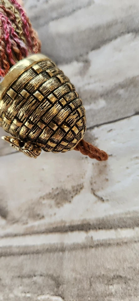 Just Nan Beehive Tassel Topper Metal Barnabee's Quest with Tassel - Image 4 of 4