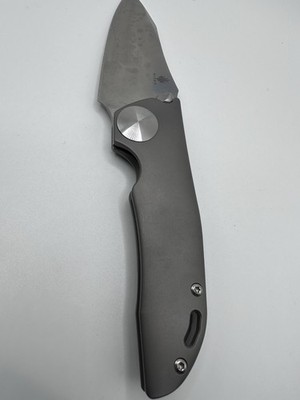 Kizer GPB1 (model Ki4473)   ''Gray's Pocket Brute  New In Pouch