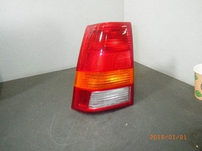 129706 Rückleuchte links OPEL Kadett E 442-1902L-U 1.3 