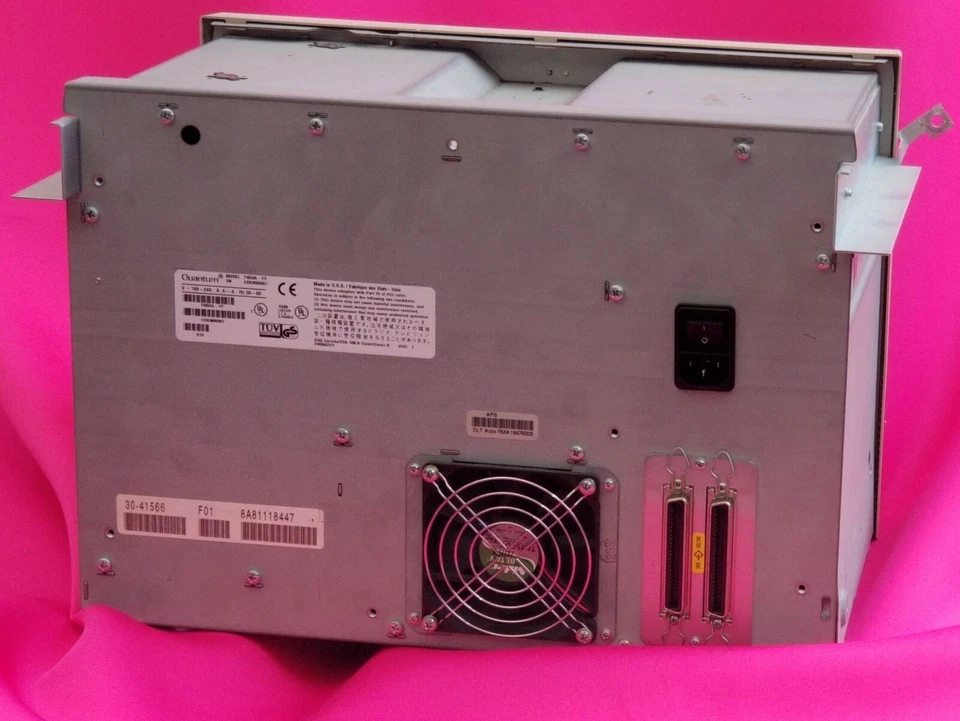 NET103 - Quantum DLT4500 5-slot DLT Tape Drives Data Storage Library TH5HA-YF - Image 3 of 4