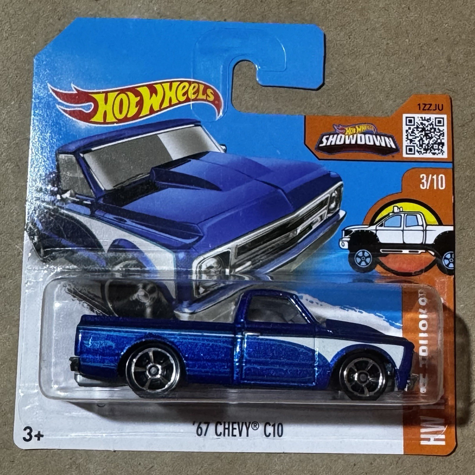2016 Hot Wheels HW Hot Trucks 3/10 #143 '67 CHEVY C10 Pickup Blue Short Card