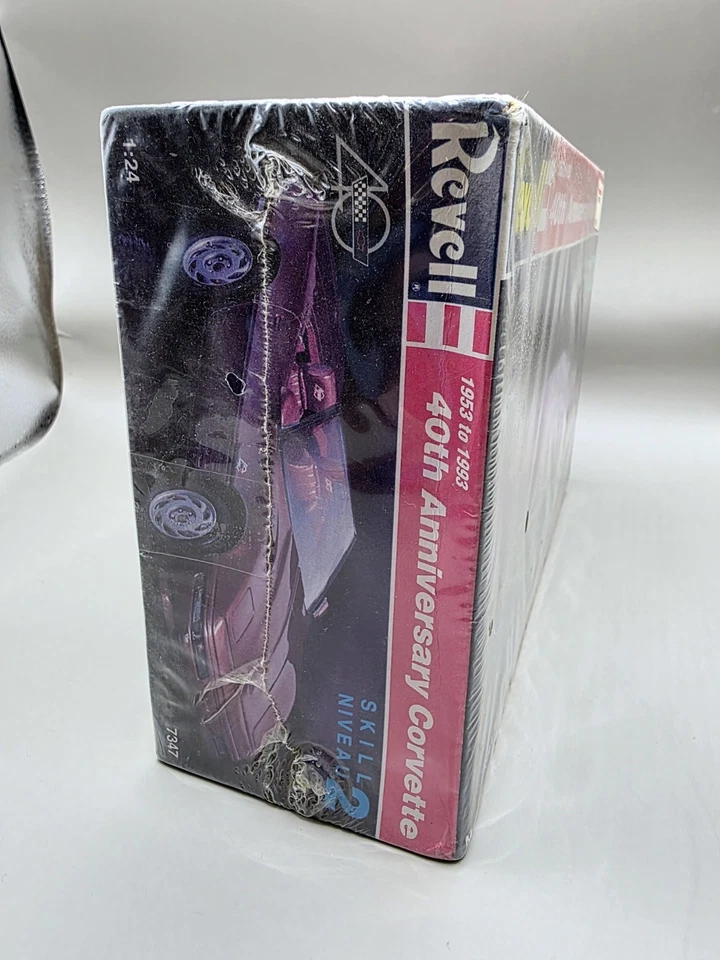 Revell 1953-1993 40th Anniversary Chevy Corvette C4 Model Kit 1:24 #7693 Sealed - Image 2 of 4