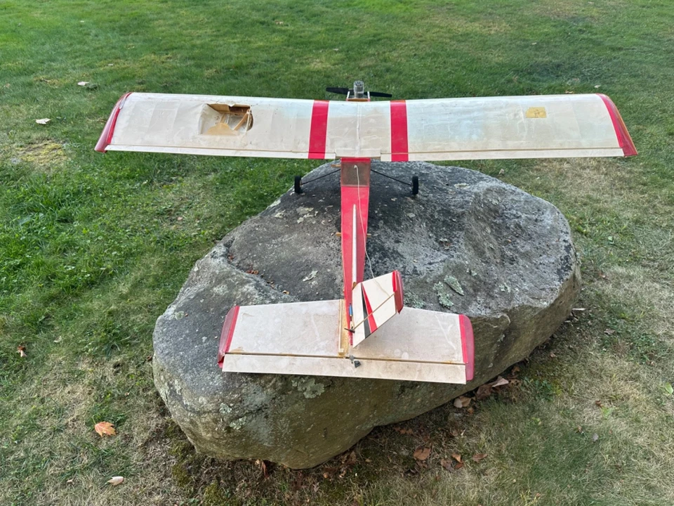 MOTOR DE GAS SUPERTIGRE 40 AVIÓN RADIOCONTROLADO RC VINTAGE PARA REPUESTOS Foto 3 de 4