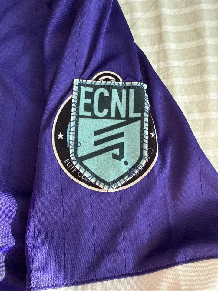 CAMISETA ADIDAS MLS ORLANDO CITY SC TEAM MORADA #36 HOMBRE TALLA PEQUEÑA Foto 3 de 4