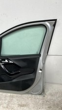 Porte avant et accessoires Peugeot 208