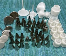 Vtg Wilton Piping Tips Icing Cake Decorating Tools Rose Nails 60+ Pieces Korea