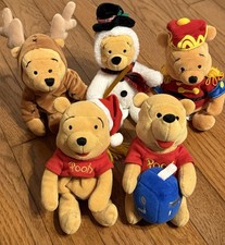 5 vintage Disney Store Winnie the Pooh Christmas mini bean bag plush toys
