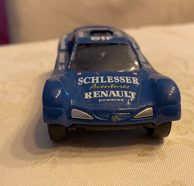 Bburago RENAULT MEGANE SCHLESSER - PARIS DAKAR RACER - 1:43 - UNBESPIELT - RAR