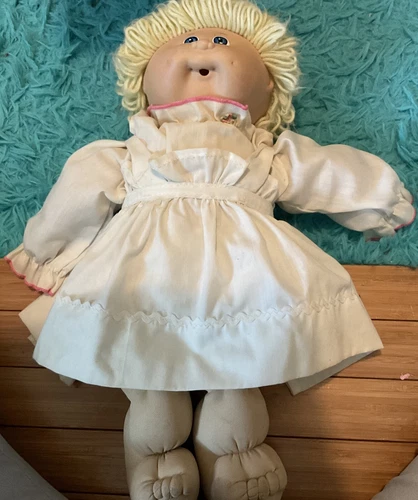 Vintage Cabbage Patch Doll By Coleco 1978/ 1982 Blonde Hair/ Blue Eyes