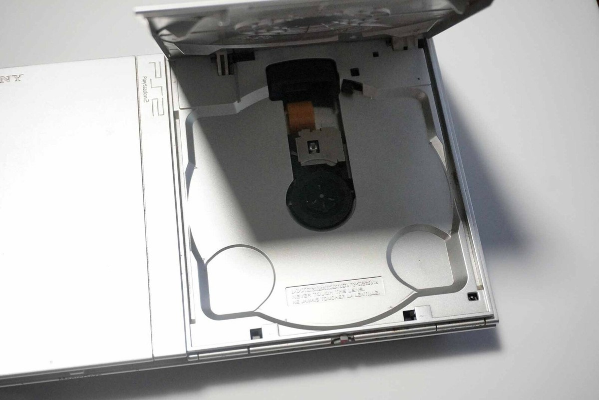 Playstation 2 Slim console silver SCPH-70000 Japan PS2