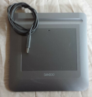 Wacom Bamboo One CTF 430 Grafiktablett - ohne Stift