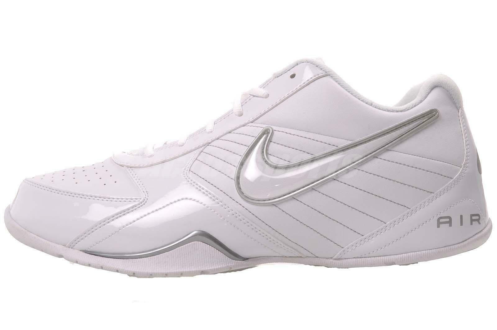 white low top nike basketball shoes