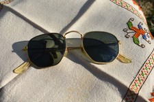 Vintage Ray Ban B L USA Oval W0976 Sunglasses Gold