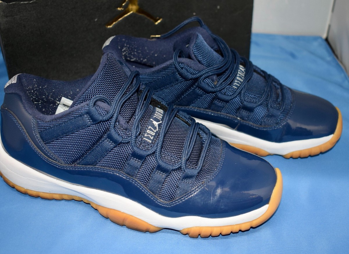 Air Jordan 11 Retro Low BG Size 6.5Y Midnight Navy & White Gum