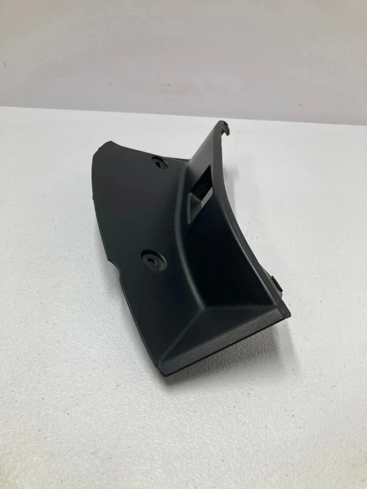 Cubierta de panel de cubierta de luz trasera izquierda conductor Subaru Outback 10-14 OEM 2XL946093 Foto 3 de 4