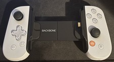 Backbone One Lightning Controller Playstation Edition BB-02-W-S video testing