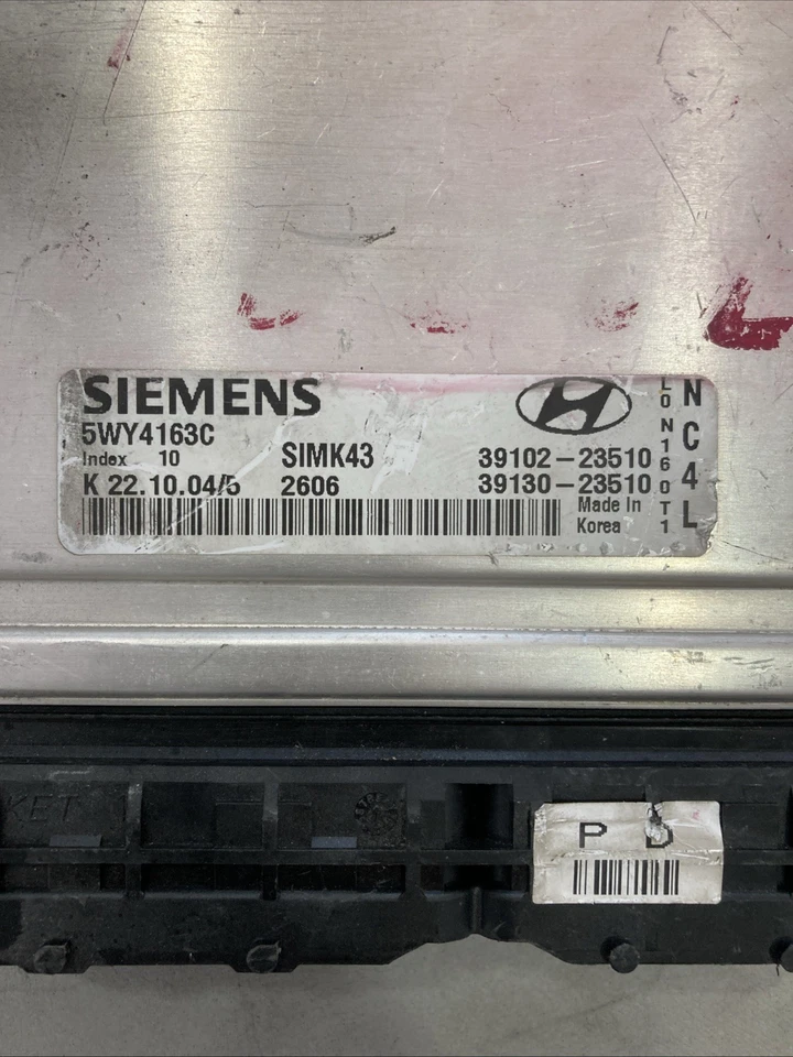 Kia Spectra 2004-2005 ECU/ECM 39102-23510 Foto 2 de 3