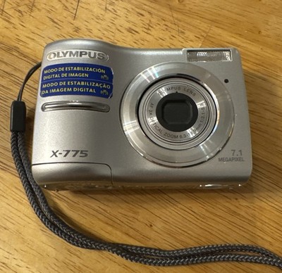Olympus X-Series X-785 7.1MP Digital Camera Silver Tested Works! Digital Camera 