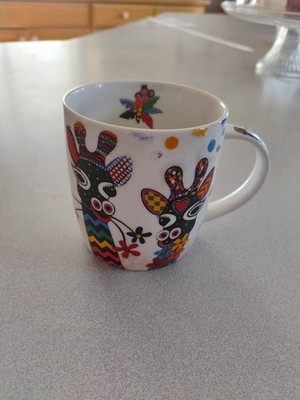 Maxwell & Williams Designer Mug Smile Style Giraffes Colorful Fun Vibrant Coffee