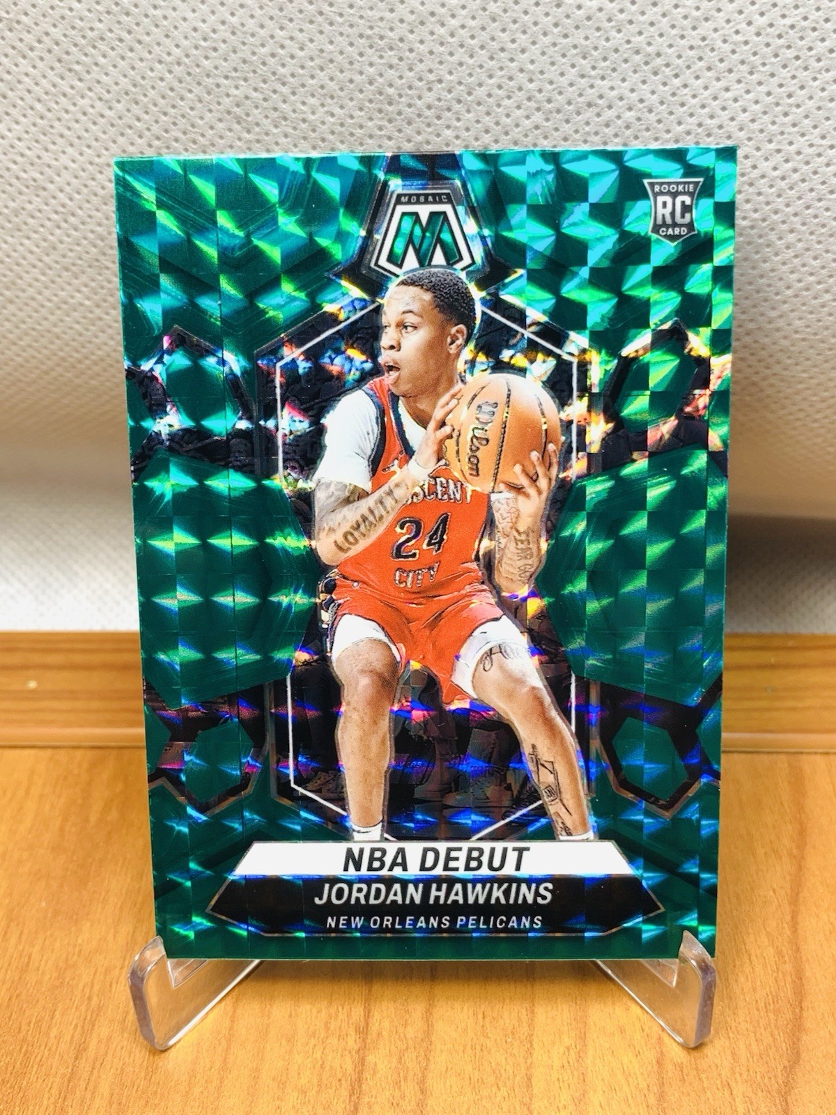 Jordan Hawkins NBA Debut Green Mosaic Prizm 2023-24