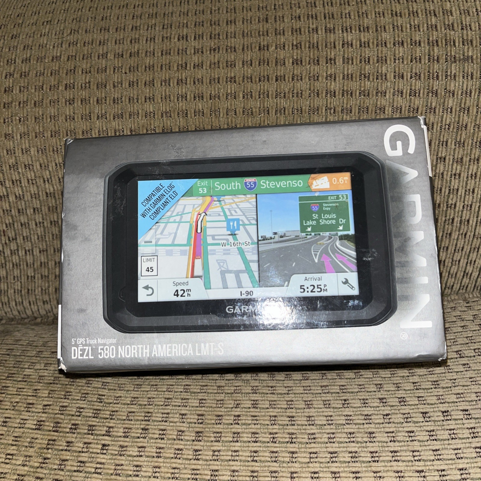 NOB Garmin Dezl 580 LMT-S Car Truck GPS Navigation System Bundle