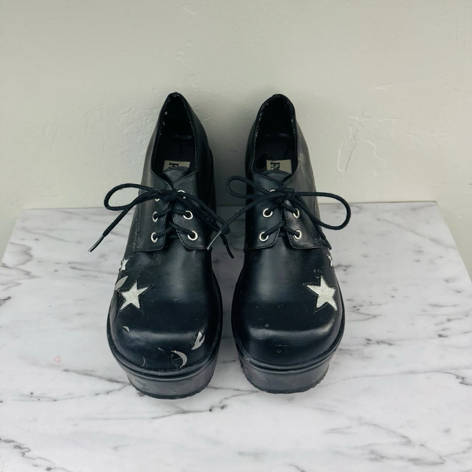Fashion Bug Y2K Black Chunky Heel Star Shoes Women’s Size 6 - Image 3 of 4