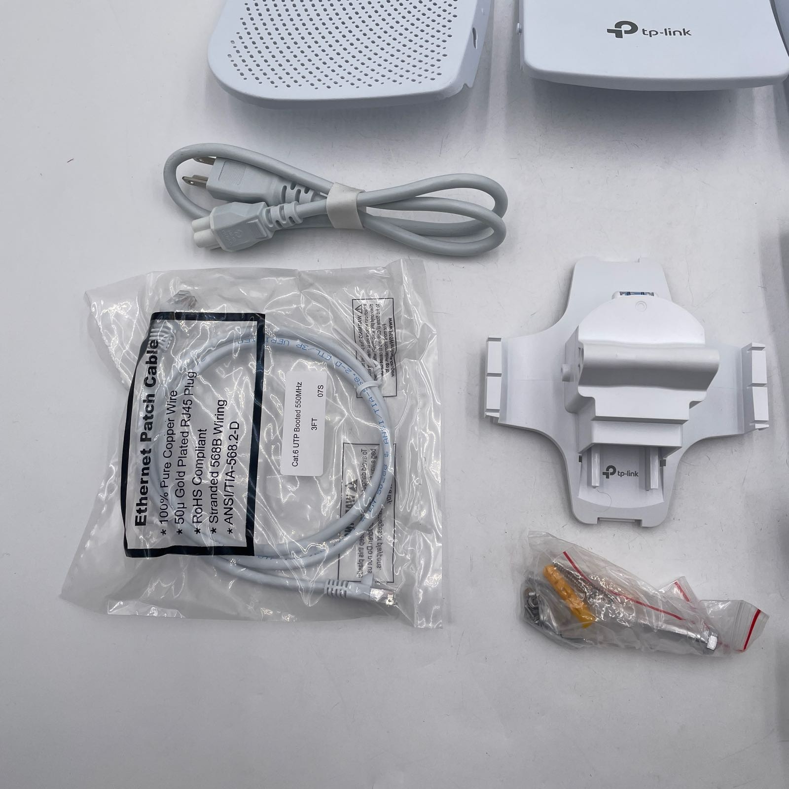 TP-Link CPE710 5GHz AC 867Mbps Long Range Gigabit Outdoor Wireless Bridge 23dBi