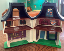 Hasbro 1976 Weebles Haunted House Vintage Playset Nice Stickers Clean Collected