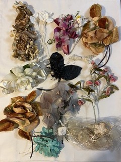 Vtg Lot Millinery Hat & Corsage Flowers (Chenille Velvet Plastic Spun Cotton)