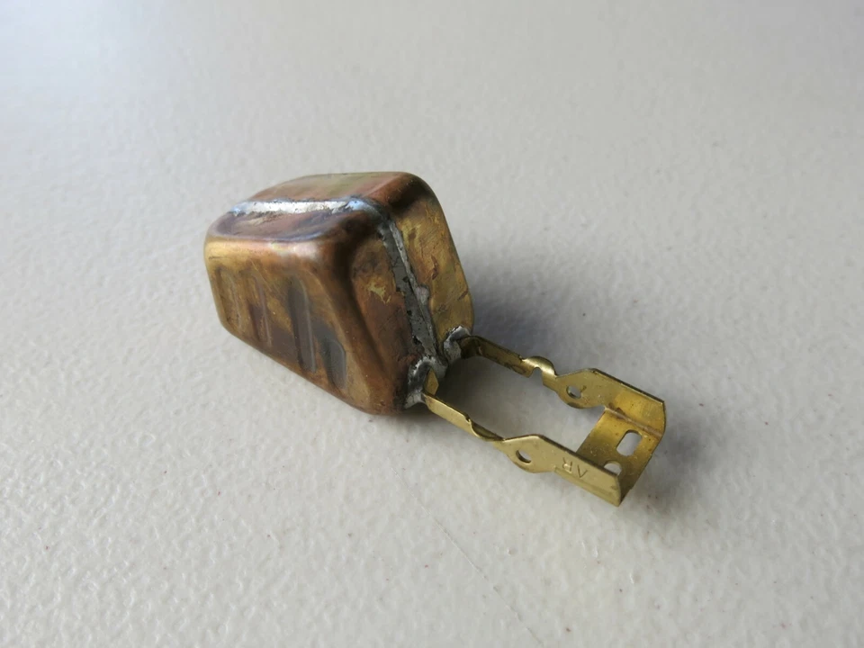 Flutuador de carburador Airtex 9F1004 serve para Buick, Chevrolet, Oldsmobile, Pontiac 66-77 - Imagem 2 de 3