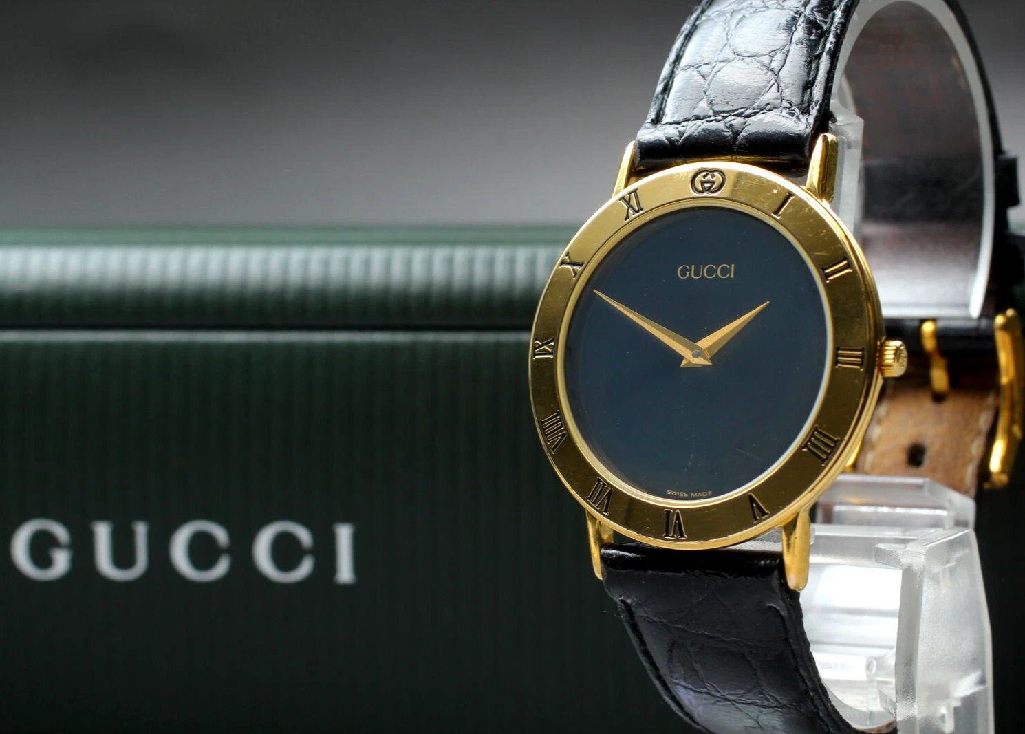 [Exc+5/boîte] Montre homme vintage Gucci 3000,2,M cadran noir doré Qz du JAPON