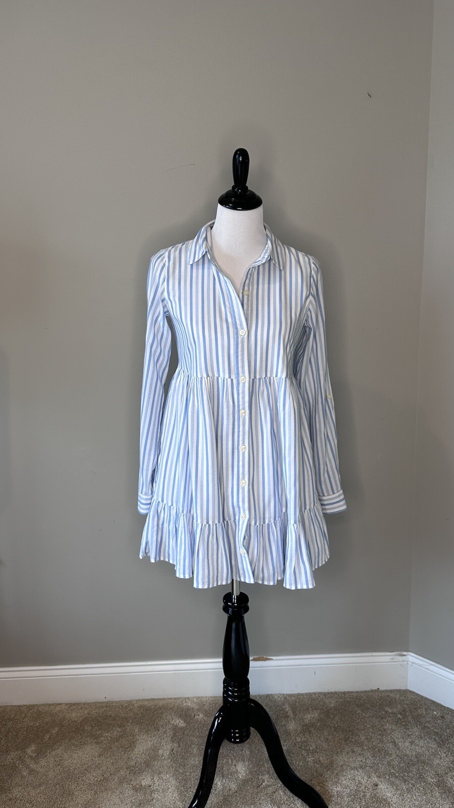 EUC American Eagle Mini Button Down Striped Shirt… - image 1