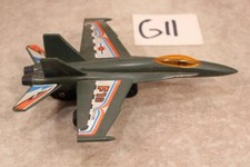 G11 VINTAGE GREEN PLASTIC WIND UP PLANE F18 027105