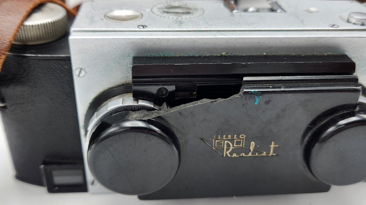 Vintage David White Stereo Realist 35mm F3.5 3D Film Camera Vintage David White Stereo Realist 35mm F3.5 3D Film Camera