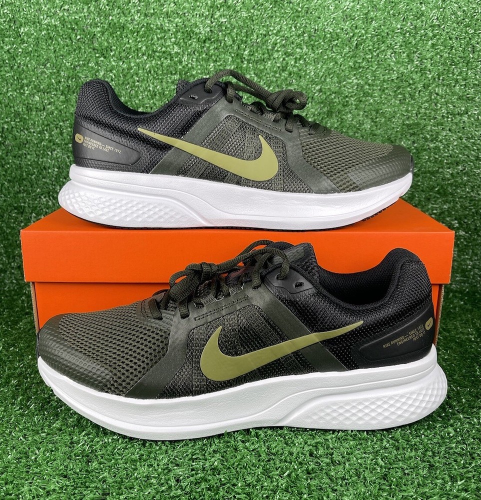 Nike Run Swift 2 Low Athletic Running Shoes Green Black Men’s Size 10 CU3517-301