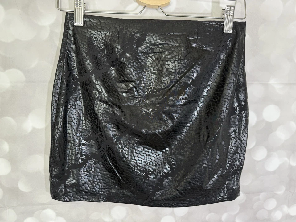 Express Faux Snakeskin Leather Mini Skirt Size XS (NWT) - Image 2 of 4