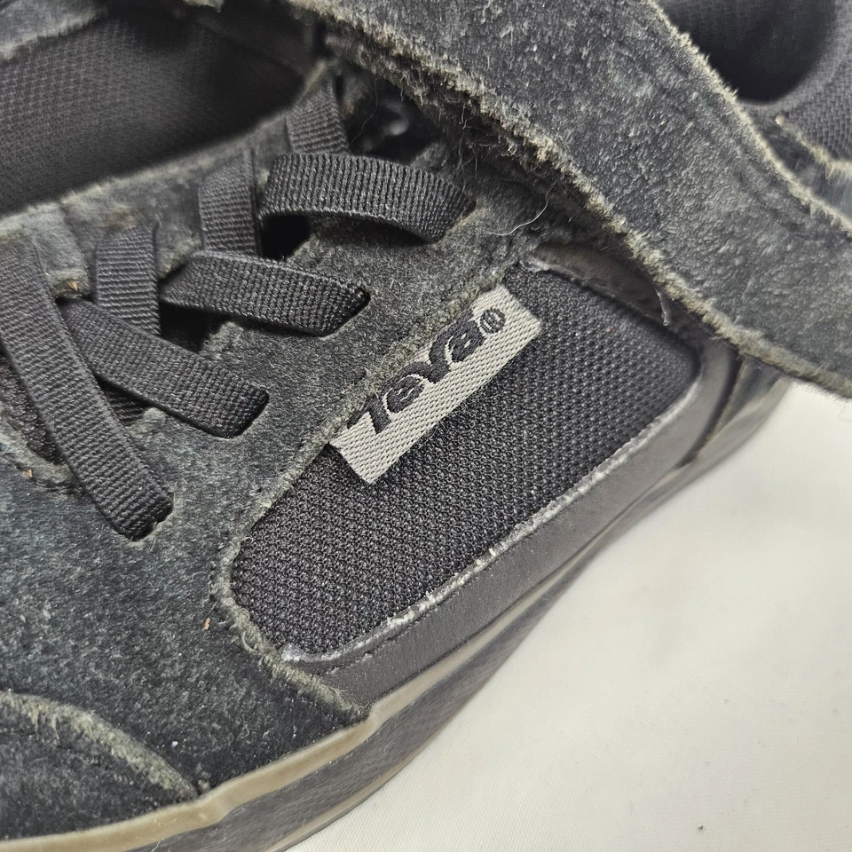 Черные кроссовки Teva для малышей размер 9 шнурки без галстука регулируемый ремень - Изображение 2 из 4