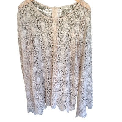 Double Zero XL Lace Cream Colored Top Bell Sleeves
