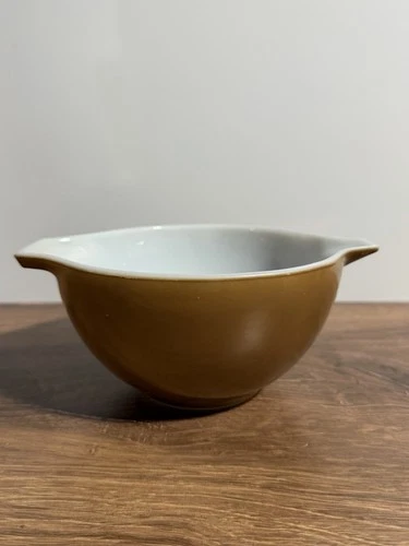 VTG Pyrex Large Letter  #441  1-1/2 Pt Brown Nesting Bowl Mint Condition