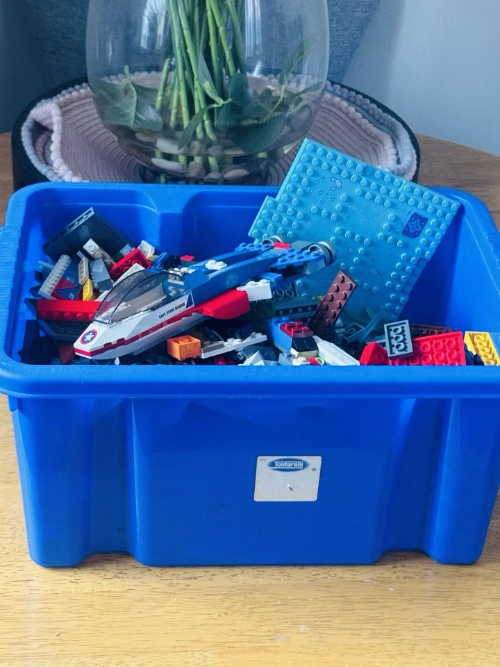 Lego Bundle Mixed Lot Lego Sets Boards Bricks Parts Accessories Mini Figures - Image 2 of 4