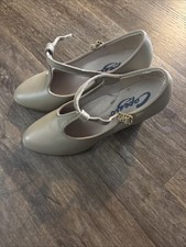 Capezio Jr Footlight T-Strap Character Shoes ...
